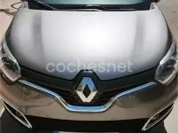 Usado Renault Captur Zen 120 CV (88 kW) 2017 Gris / plata SUV