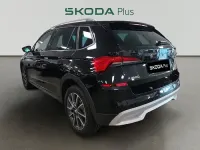 Usado Skoda Kamiq 150 CV (110 kW) 2023 Negro SUV