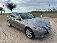 Usado Mercedes C220 Avantgarde 170 CV (125 kW) 2009 Gris / plata Berlina