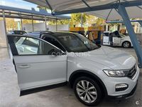 Usado VW T-Roc Advance 150 CV (110 kW) 2018 Gris / plata SUV