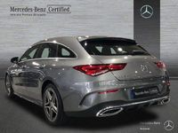 Usado Mercedes CLA200 Shooting Brake AMG line 150 CV (110 kW) 2022 Gris montaña Familiar