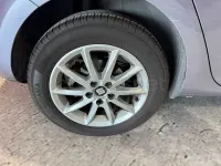 Usado Seat Ibiza Style 95 CV (69 kW) 2016 Gris / plata Berlina