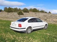 Usado VW Passat Comfortline 110 CV (80 kW) 1997 Blanco Berlina