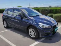 Käytetty BMW 218 Active Tourer 150 HP (110 kW) 2016 Sininen Tila-auto