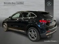 Usado Mercedes GLA250 163 CV (119 kW) 2025 Negro cosmos SUV