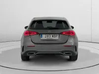 Usado Mercedes A180 116 CV (85 kW) 2022 Gris Berlina