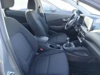 Usado Hyundai Kona 120 HP (88 kW) 2021 Cinzento SUV