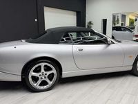 Usado Jaguar XK8 300 CV (220 kW) 2005 Gris Descapotable