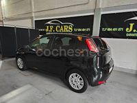 Usado Fiat Punto Easy 75 CV (55 kW) 2014 Negro Utilitario