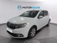 Usado Dacia Sandero Comfort 95 CV (69 kW) 2019 Blanco Berlina