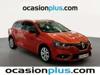 Usado Renault Mégane GrandTour LIMITED 140 CV (102 kW) 2019 Rojo Familiar