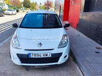 Usado Renault Clio IV Business 75 CV (55 kW) 2012 Blanco Berlina