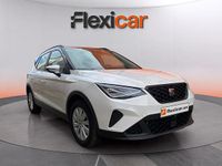 Usado Seat Arona Style 110 CV (80 kW) 2023 Blanco SUV