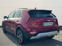 Usado Kia e-Niro 135 kW (184 CV) 2023 Rojo SUV