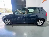 Usado VW Golf V Sportline 140 CV (102 kW) 2007 Gris / plata Berlina