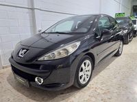 Usado Peugeot 207 Sport 90 CV (66 kW) 2008 Negro Utilitario