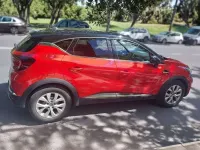 Usado Renault Captur Zen 140 CV (102 kW) 2021 Rojo SUV