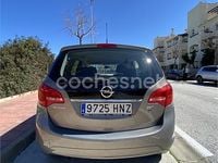 Usado Opel Meriva Excellence 110 CV (80 kW) 2013 Gris / plata Monovolumen