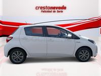 Usado Toyota Yaris Hybrid Active 100 CV (73 kW) 2020 Blanco Berlina