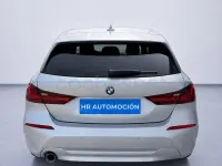 Usado BMW 118 140 CV (102 kW) 2020 Gris / plata Berlina
