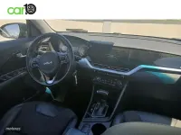 Usado Kia Niro 141 CV (103 kW) 2022 Gris SUV