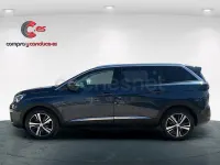 Usado Peugeot 5008 Allure 130 CV (95 kW) 2018 Azul SUV