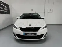 Usado Peugeot 308 Allure 130 CV (95 kW) 2015 Blanco Berlina