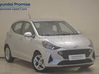Usado Hyundai i10 67 CV (49 kW) 2023 Gris / plata Utilitario