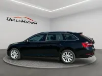 Usado Skoda Superb Ambition 122 CV (89 kW) 2021 Negro Familiar