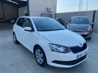 Usado Skoda Fabia Ambition 90 CV (66 kW) 2016 Blanco Berlina