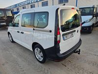 Usado VW Caddy Beach 102 CV (75 kW) 2021 Blanco Monovolumen