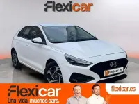 Usado Hyundai i30 120 CV (88 kW) 2024 Blanco