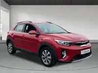 Usado Kia Stonic 84 CV (61 kW) 2023 Rojo SUV
