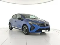 Usado Renault Clio V Techno 100 CV (73 kW) 2025 Azul Berlina