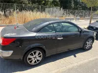 Usado Renault Mégane Cabriolet Privilege 136 CV (100 kW) 2004 Negro Descapotable