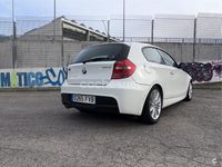 Usado BMW 118 143 CV (105 kW) 2007 Blanco Utilitario