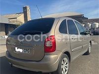 Usado Citroën Xsara Picasso Exclusive 90 CV (66 kW) 2003 Beige Monovolumen
