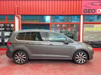 Usado VW Touran Advance 150 CV (110 kW) 2015 Gris Monovolumen