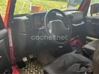 Usado Jeep Wrangler 118 CV (86 kW) 2001 Rojo SUV