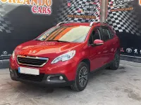 Usado Peugeot 2008 Active 82 CV (60 kW) 2015 Granate anaranjado SUV