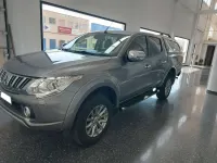Usado Mitsubishi L200 181 CV (133 kW) 2016 Gris Pickup/Camioneta