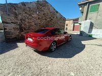 Usado Jaguar XE R-Sport 180 CV (132 kW) 2016 Rojo Berlina
