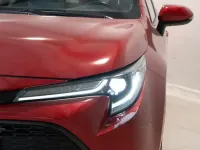 Usado Toyota Corolla Style 122 CV (89 kW) 2022 Rojo Berlina
