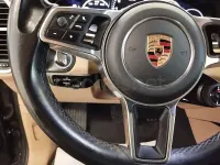 Usado Porsche Cayenne 462 CV (339 kW) 2019 Gris / plata SUV