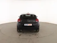 Usado Citroën C3 Shine 102 CV (75 kW) 2021 Negro Utilitario