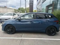 Nuevo Hyundai i20 Blackline 90 CV (66 kW) 2026 Azul Utilitario