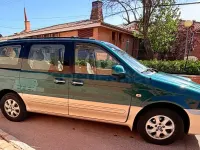 Usado Kia Carnival EX 144 CV (105 kW) 2006 Verde Monovolumen
