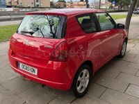 Usado Suzuki Swift GL 92 CV (67 kW) 2006 Rojo Berlina