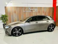 Usado Mercedes A180 116 CV (85 kW) 2019 Gris / plata Berlina