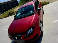Usado Seat Ibiza ST Reference 75 CV (55 kW) 2010 Granate Familiar